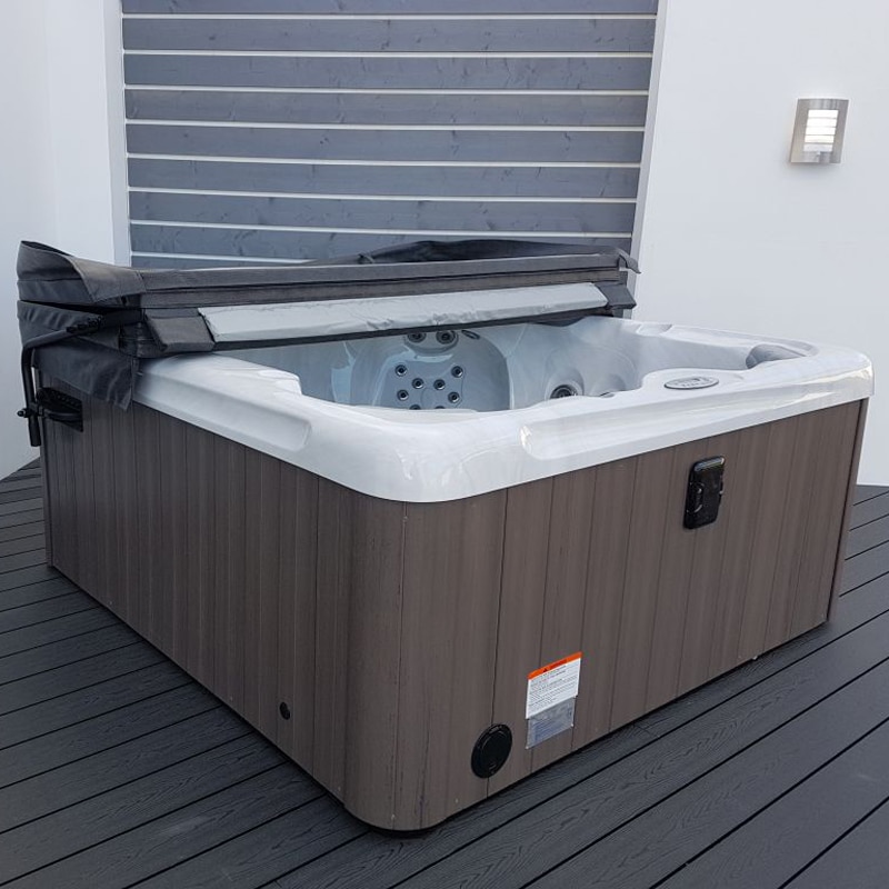 Cover Caddy/Lifter (Square/Flat Sided Hot Tubs) - Wizard Hot Tubs